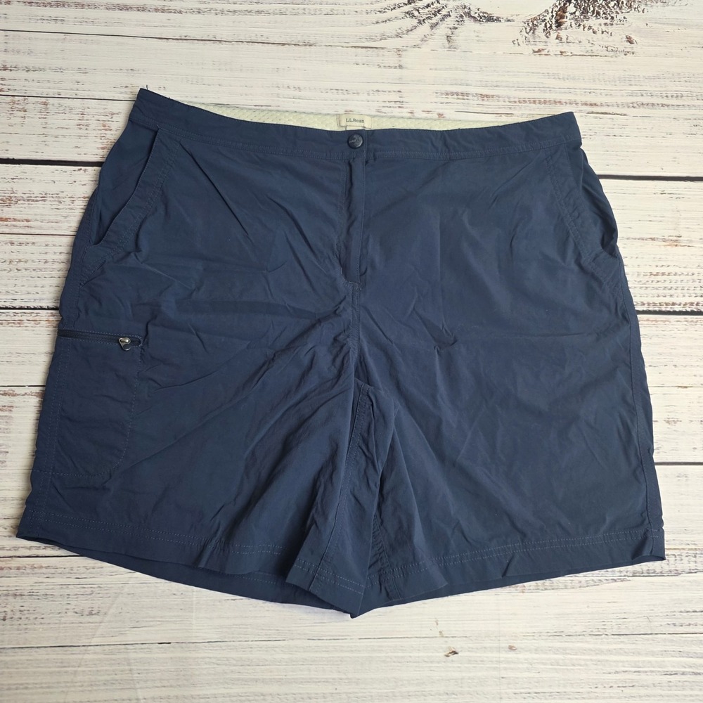 LL Bean Shorts Womens 18W Navy Blue Comfort‎ Trail Water Repellant Hike Outdoor